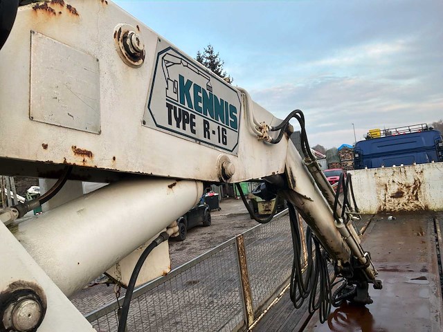 2009 kwb p393stih oplegger met kennis r-16 kraan - afbeelding 8 van  29