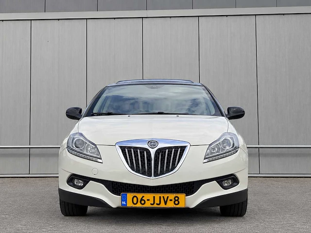 2009 lancia delta 1.4-16v platino panoramadak personenauto - afbeelding 10 van  15