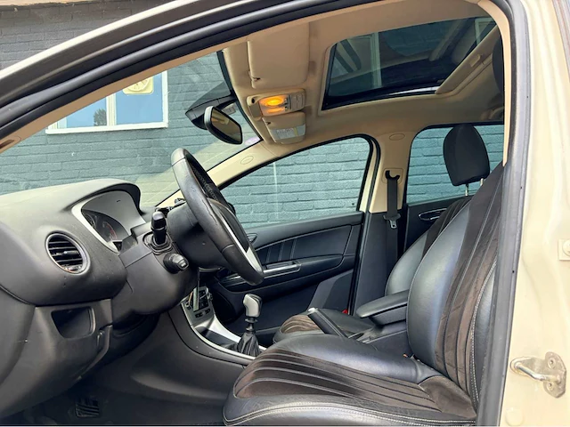 2009 lancia delta 1.4-16v platino panoramadak personenauto - afbeelding 15 van  15