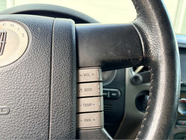 2009 lincoln mark 8 cilinder lpg personenauto - afbeelding 4 van  19
