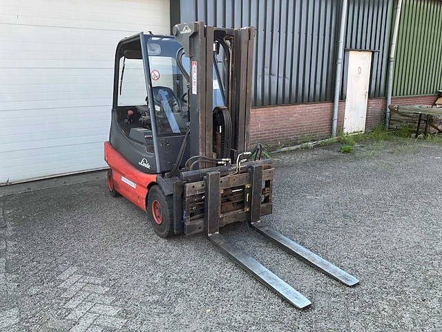 2009 linde e30 / 02 vorkheftruck - afbeelding 12 van  17