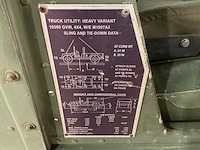 2009 m1114 humvee legervoertuig - afbeelding 1 van  21