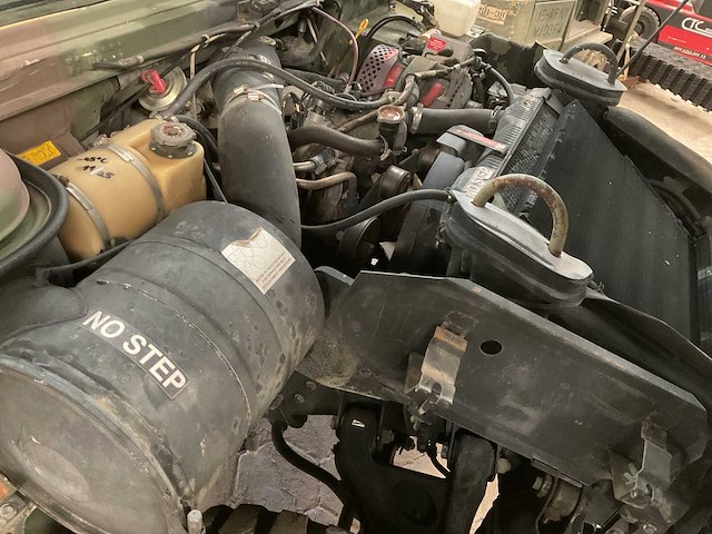 2009 m1114 humvee legervoertuig - afbeelding 2 van  21