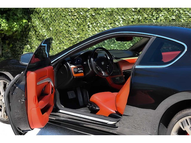 2009 maserati granturismo s coupe 4,7l v8 btw auto - afbeelding 36 van  68
