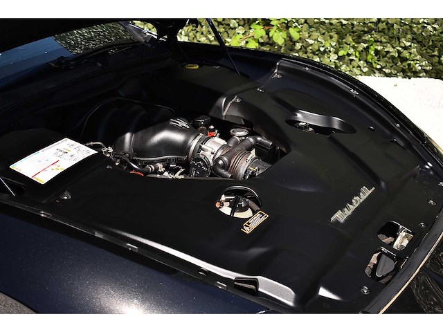 2009 maserati granturismo s coupe 4,7l v8 btw auto - afbeelding 61 van  68