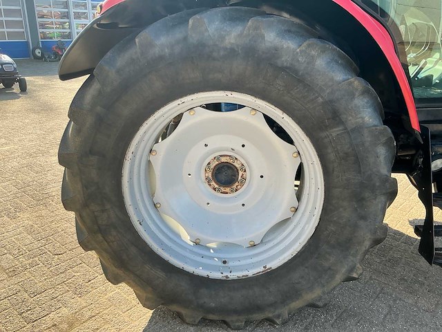 2009 massey ferguson 6465t3 vierwielaangedreven landbouwtractor - afbeelding 28 van  28