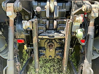 2009 massey ferguson 8480 dyna vt vierwielaangedreven landbouwtractor - afbeelding 5 van  30