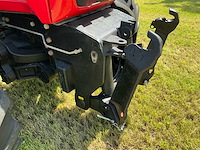 2009 massey ferguson 8480 dyna vt vierwielaangedreven landbouwtractor - afbeelding 9 van  30