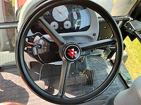 2009 massey ferguson 8480 dyna vt vierwielaangedreven landbouwtractor - afbeelding 13 van  30