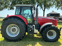 2009 massey ferguson 8480 dyna vt vierwielaangedreven landbouwtractor - afbeelding 22 van  30