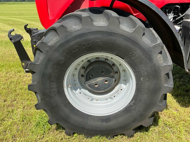 2009 massey ferguson 8480 dyna vt vierwielaangedreven landbouwtractor - afbeelding 29 van  30