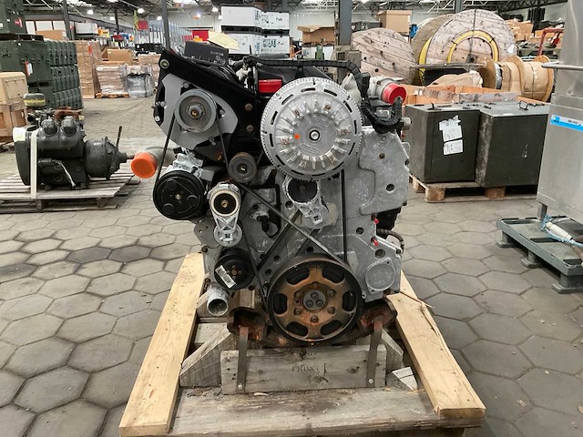 2009 maxxforce mdt375 dieselmotor - afbeelding 5 van  12