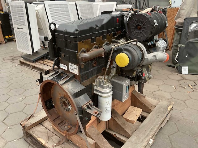 2009 maxxforce mdt375 dieselmotor - afbeelding 5 van  7