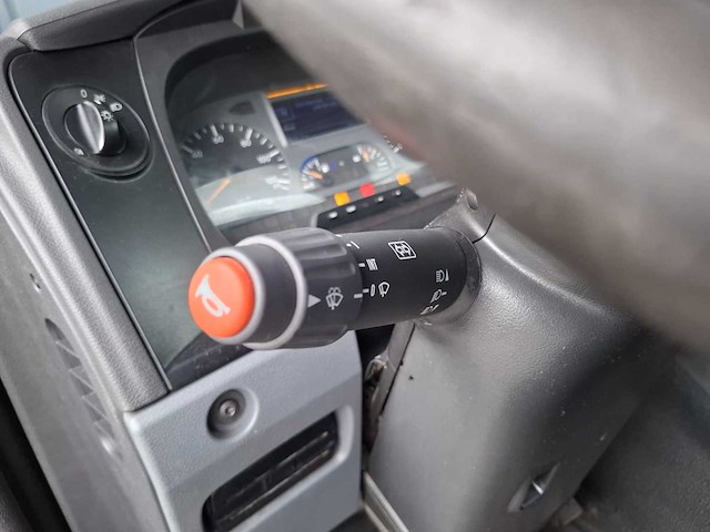 2009 mercedes-benz axor 1829 l kolkenzuiger vrachtwagen - afbeelding 10 van  54