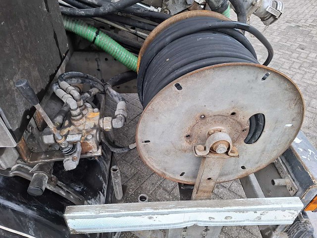 2009 mercedes-benz axor 1829 l kolkenzuiger vrachtwagen - afbeelding 19 van  54