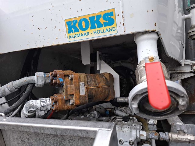 2009 mercedes-benz axor 1829 l kolkenzuiger vrachtwagen - afbeelding 33 van  54