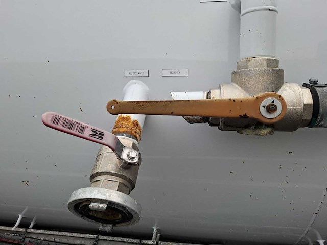 2009 mercedes-benz axor 1829 l kolkenzuiger vrachtwagen - afbeelding 36 van  54