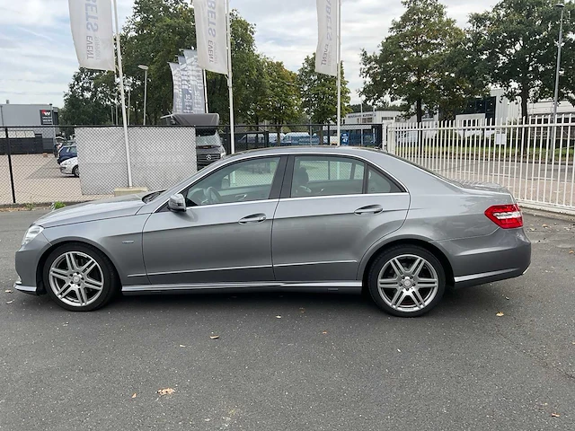2009 mercedes-benz e-klasse 350 cgi personenauto - afbeelding 34 van  35