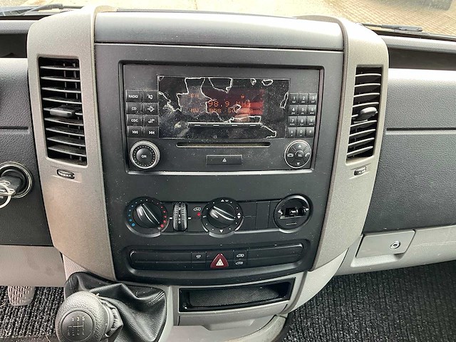 2009 mercedes-benz sprinter 209cdi bedrijfswagen 8-vdf-90 - afbeelding 13 van  37