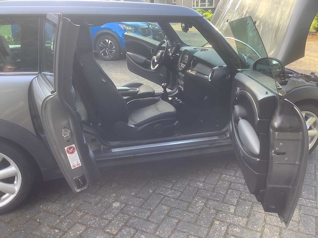 2009 mini mini clubman 1.4 one anniv. bus. personenauto - afbeelding 2 van  15