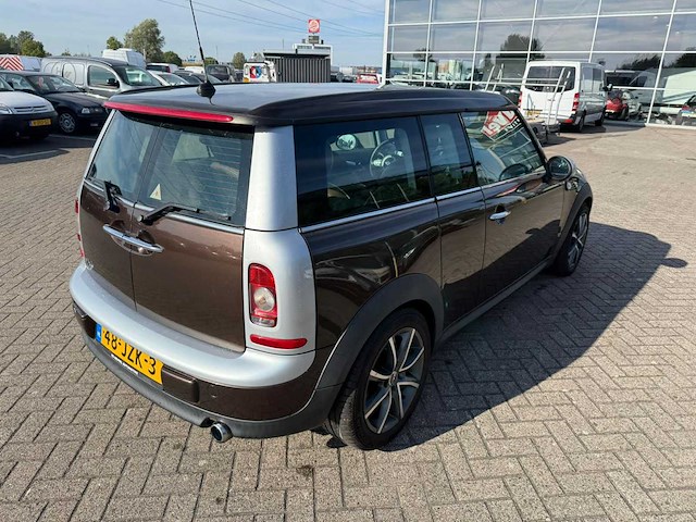 2009 mini mini clubman personenauto - afbeelding 3 van  4