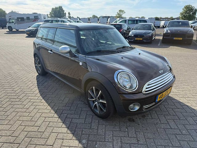 2009 mini mini clubman personenauto - afbeelding 1 van  8