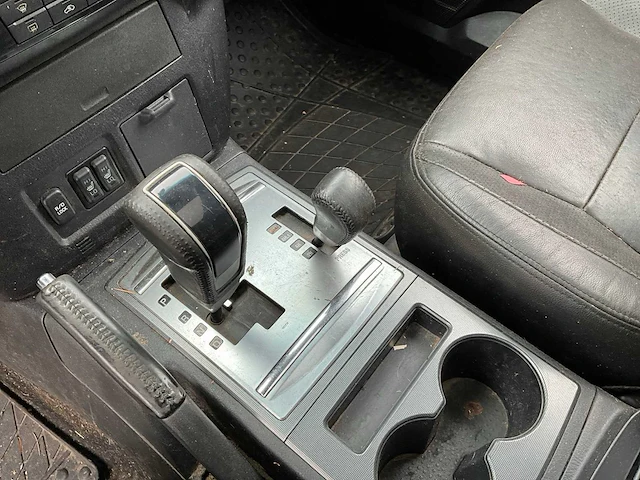 2009 mitsubishi pajero 3.2 bedrijfswagen 4-vfx-18 - afbeelding 16 van  37