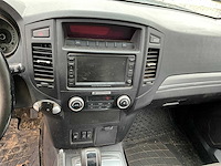 2009 mitsubishi pajero 3.2 bedrijfswagen 4-vfx-18 - afbeelding 13 van  36