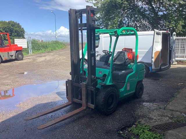 2009 mitsubitsi fg35n vorkheftruck - afbeelding 2 van  10