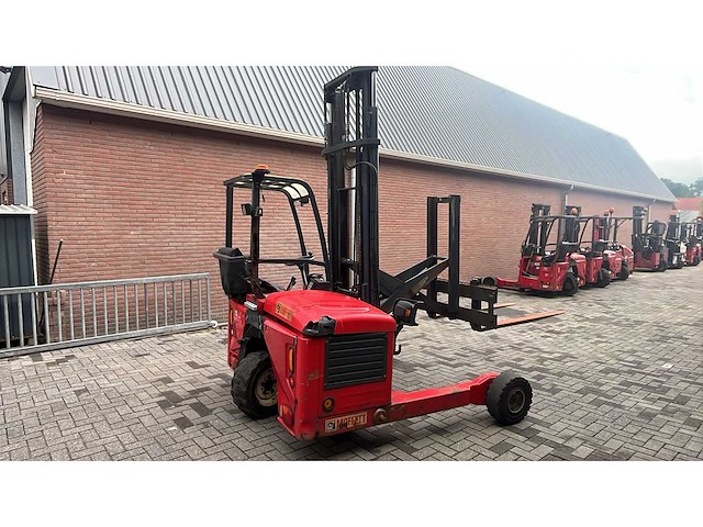 2009 moffett m4 25.3 meeneemheftruck - afbeelding 1 van  6