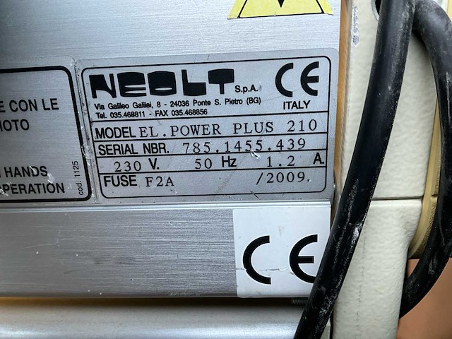 2009 neolt elektro power trim plus 210 papierknipmachine - afbeelding 2 van  12
