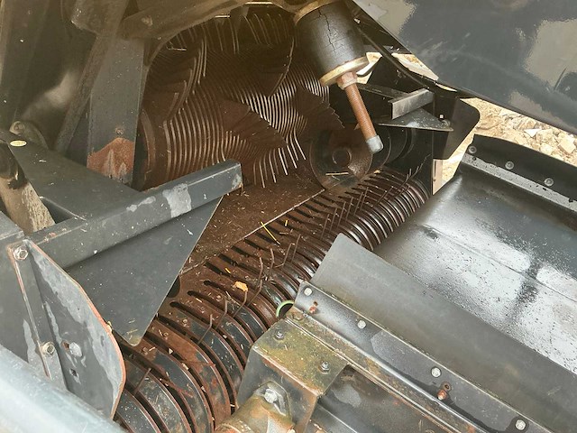 2009 new holland bb9060 balenpers - afbeelding 11 van  47