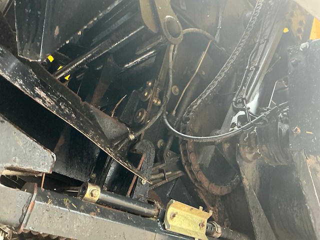 2009 new holland bb9060 balenpers - afbeelding 17 van  47