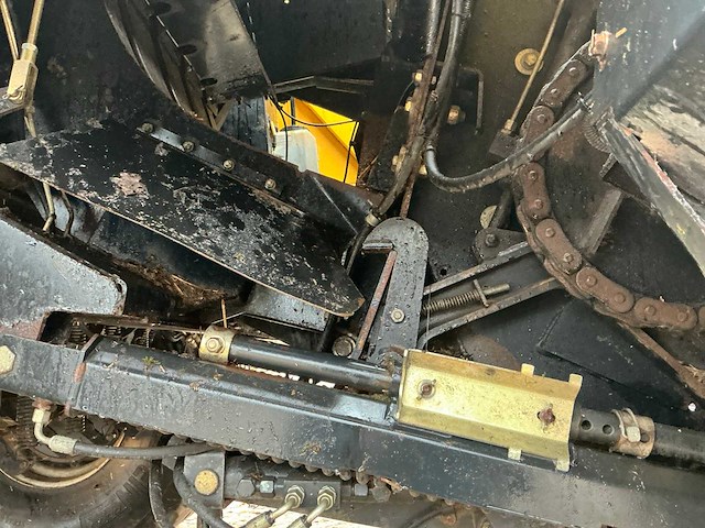 2009 new holland bb9060 balenpers - afbeelding 18 van  47