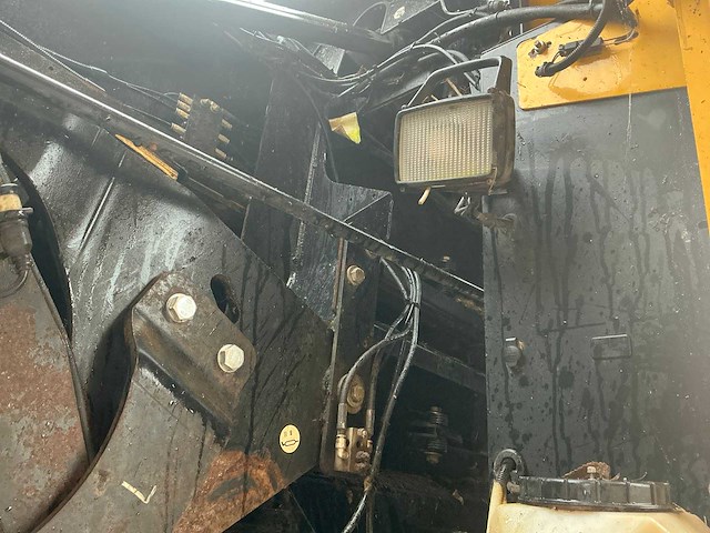 2009 new holland bb9060 balenpers - afbeelding 30 van  47