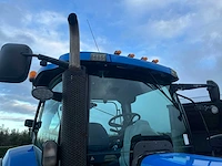 2009 new holland t6080 vierwielaangedreven landbouwtractor - afbeelding 2 van  28