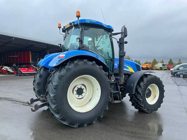 2009 new holland t6080 vierwielaangedreven landbouwtractor - afbeelding 22 van  28