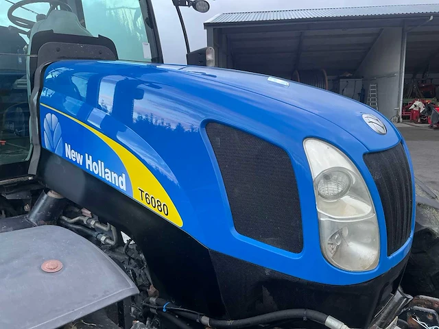 2009 new holland t6080 vierwielaangedreven landbouwtractor - afbeelding 28 van  28