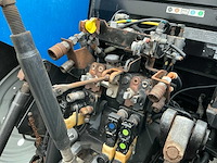 2009 new holland t7030 power command vierwielaangedreven landbouwtractor - afbeelding 29 van  45