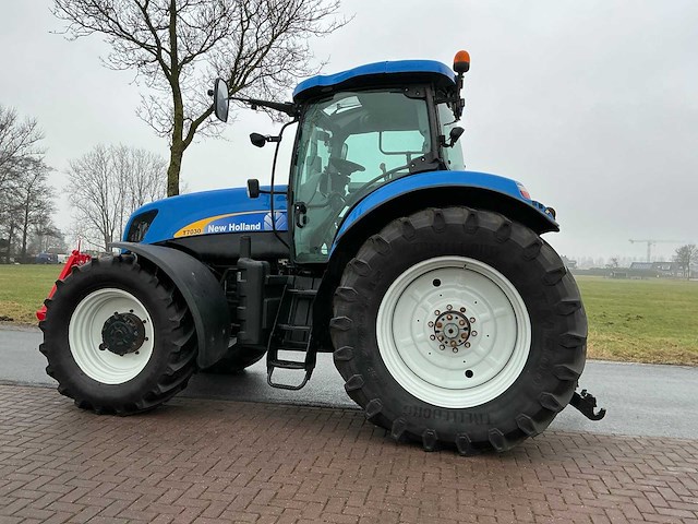 2009 new holland t7030 power command vierwielaangedreven landbouwtractor - afbeelding 5 van  45