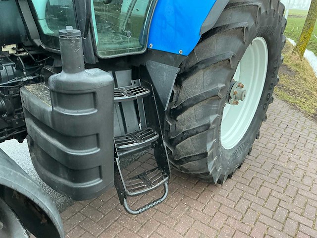 2009 new holland t7030 power command vierwielaangedreven landbouwtractor - afbeelding 11 van  45