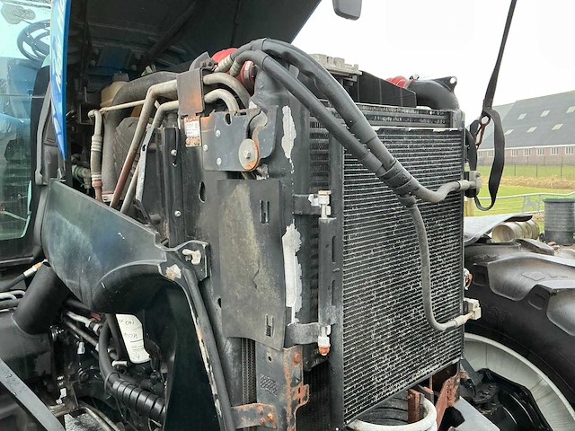 2009 new holland t7030 power command vierwielaangedreven landbouwtractor - afbeelding 19 van  45
