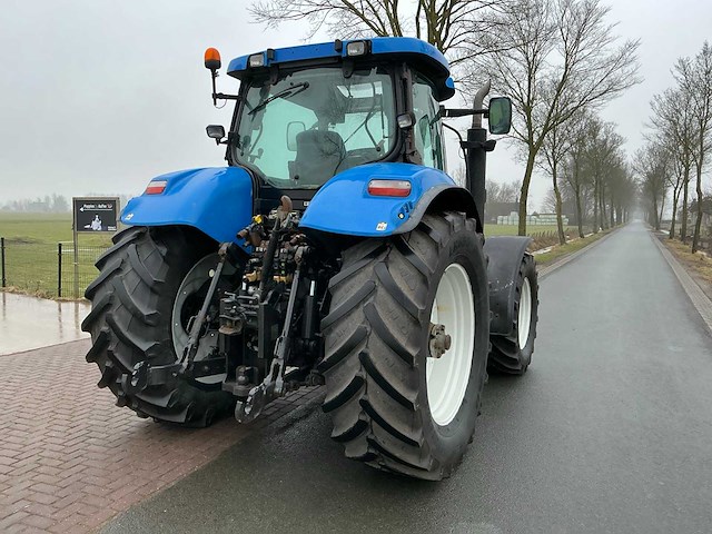 2009 new holland t7030 power command vierwielaangedreven landbouwtractor - afbeelding 26 van  45