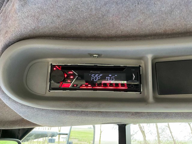 2009 new holland ts135a vierwielaangedreven landbouwtractor - afbeelding 17 van  36