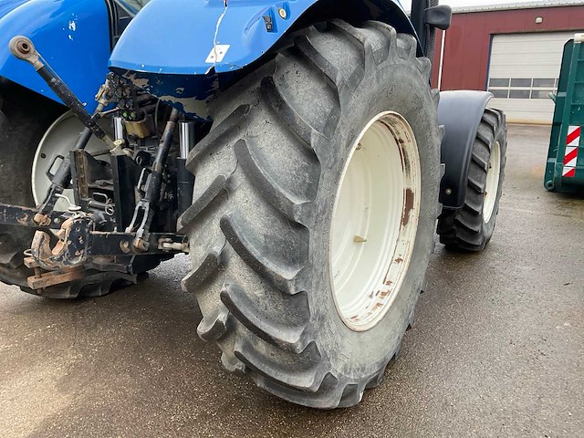 2009 new holland ts135a vierwielaangedreven landbouwtractor - afbeelding 24 van  36