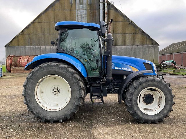 2009 new holland ts135a vierwielaangedreven landbouwtractor - afbeelding 33 van  36