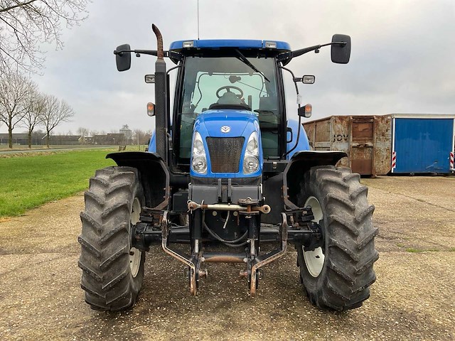 2009 new holland ts135a vierwielaangedreven landbouwtractor - afbeelding 34 van  36