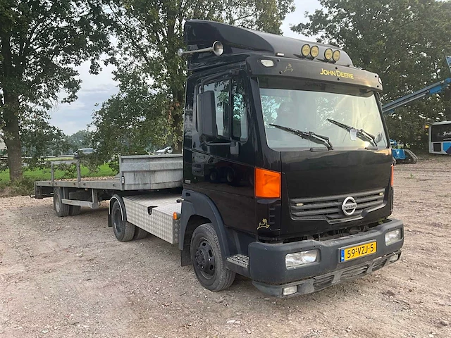 2009 nissan atleon be trekker oplegger combinatie - afbeelding 12 van  33