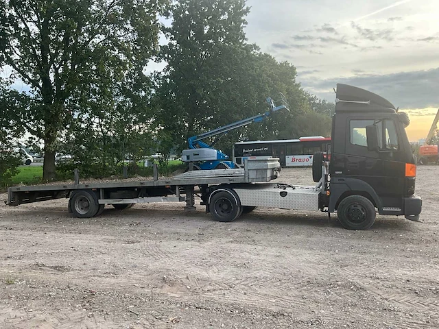 2009 nissan atleon be trekker oplegger combinatie - afbeelding 23 van  33