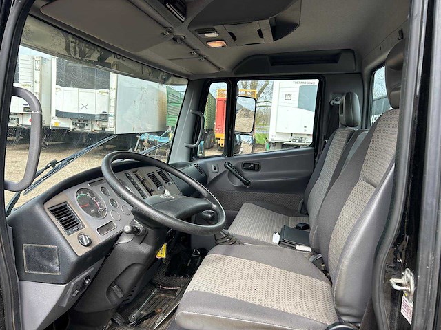 2009 nissan atleon bedrijfswagen opleggertrekker - afbeelding 9 van  23